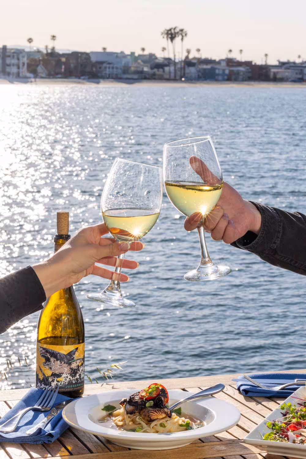 Beer & Wine at Boathouse on the Bay