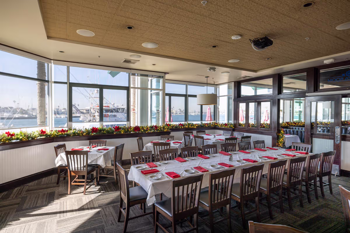Regatta Room banquet configuration